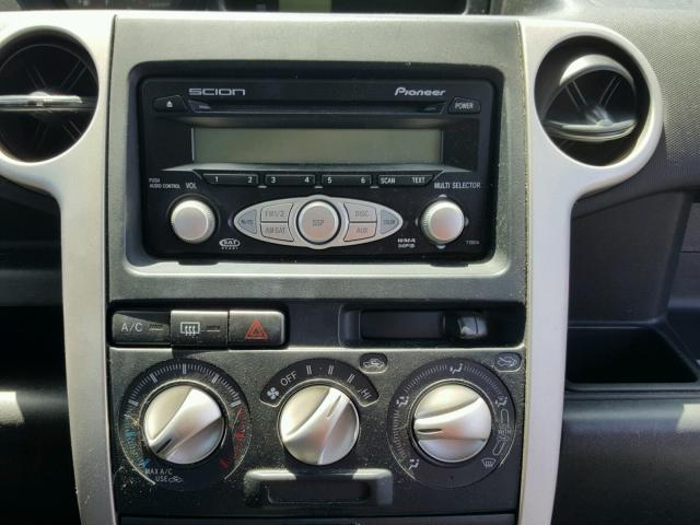 JTLKT324X64066806 - 2006 TOYOTA SCION XB Ақ фото 9