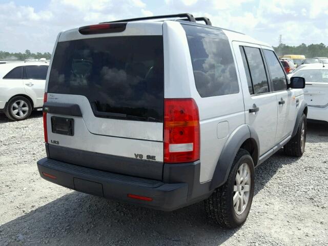 SALAA25475A302789 - 2005 LAND ROVER LR3 SILVER photo 4