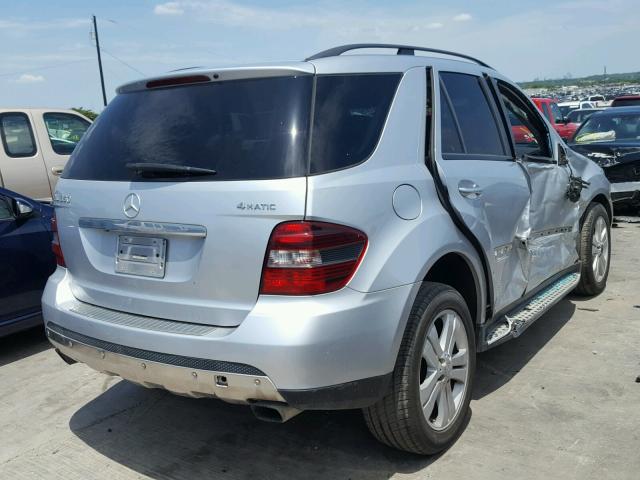 4JGBB86E47A288772 - 2007 MERCEDES-BENZ ML 350 SILVER photo 4