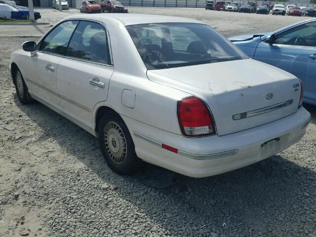 KMHFU45D11A080157 - 2001 HYUNDAI XG 300 WHITE photo 3