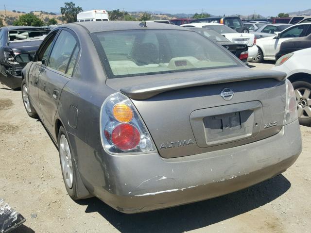 1N4AL11D83C327967 - 2003 NISSAN ALTIMA BAS BEIGE photo 3