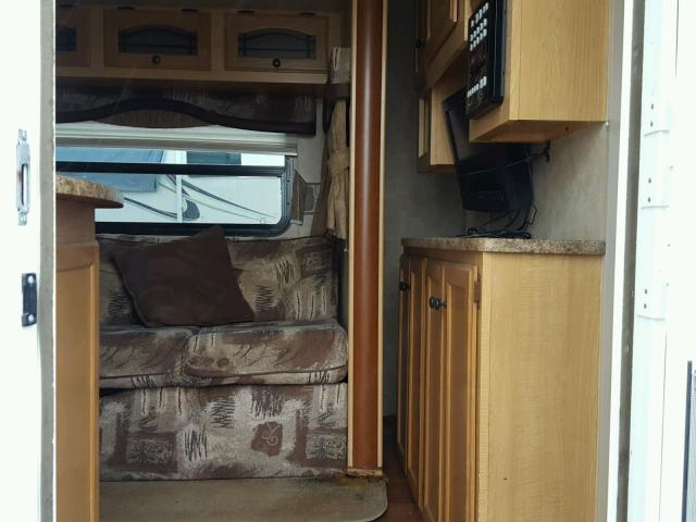 4EZTP322598093555 - 2009 SPRE CAMPER WHITE photo 5