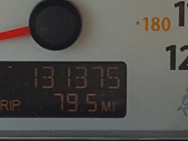 1G8AL58F07Z181070 - 2007 SATURN ION LEVEL RED photo 8