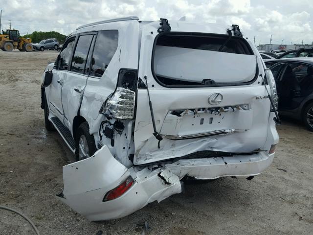 JTJBM7FX5J5191023 - 2018 LEXUS GX BASE WHITE photo 3