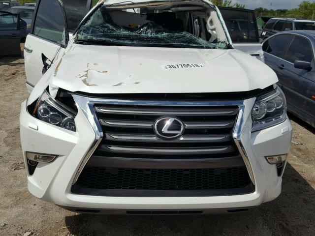 JTJBM7FX5J5191023 - 2018 LEXUS GX BASE WHITE photo 7