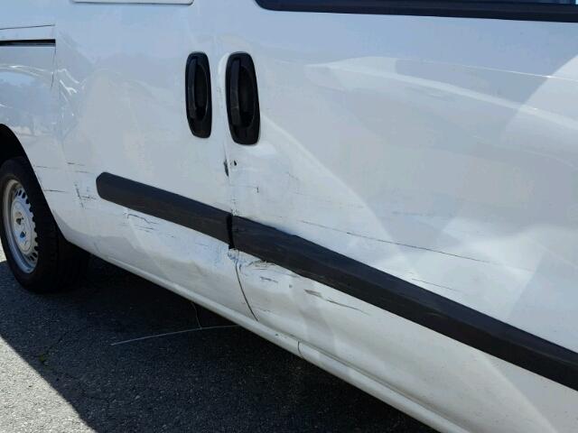 ZFBERFAT6G6B22432 - 2016 RAM PROMASTER 白色 照片 9