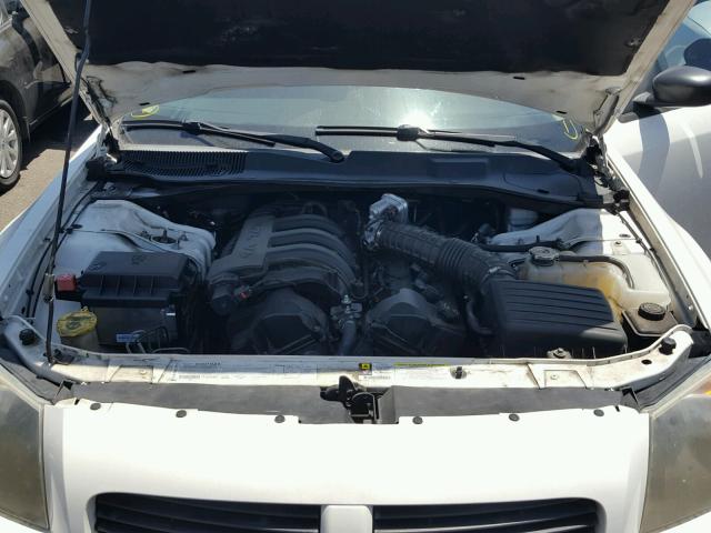 2D4FV47T87H780311 - 2007 DODGE MAGNUM SE WHITE photo 7