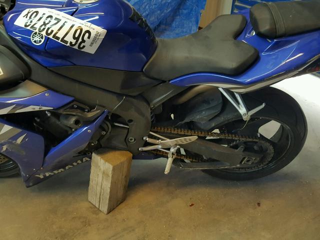 JYARN13Y55A003554 - 2005 YAMAHA YZFR1 C BLUE photo 7