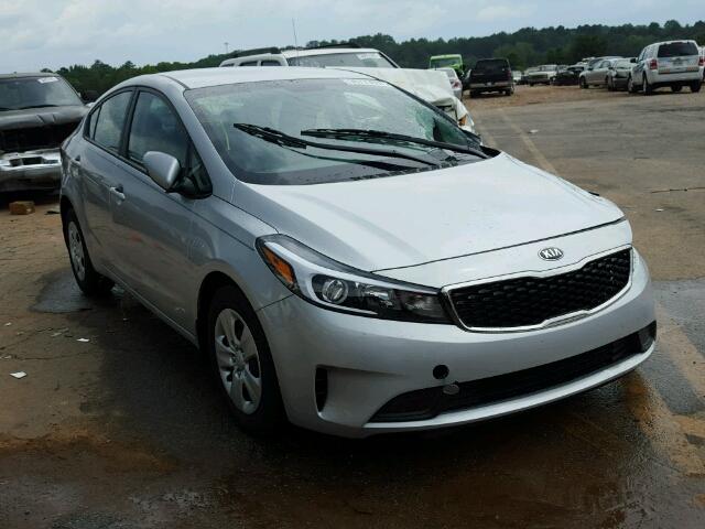 3KPFK4A73HE015716 - 2017 KIA FORTE LX SILVER photo 1