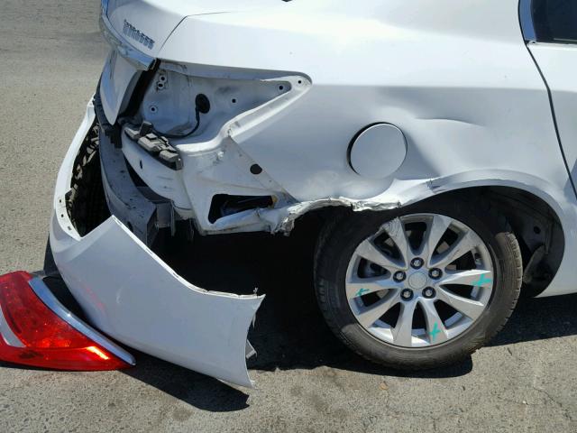 1G4GB5GR9EF286926 - 2014 BUICK LACROSSE 白色 照片 9