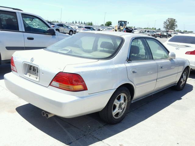 JH4UA2658TC009740 - 1996 ACURA 2.5TL GOLD photo 4