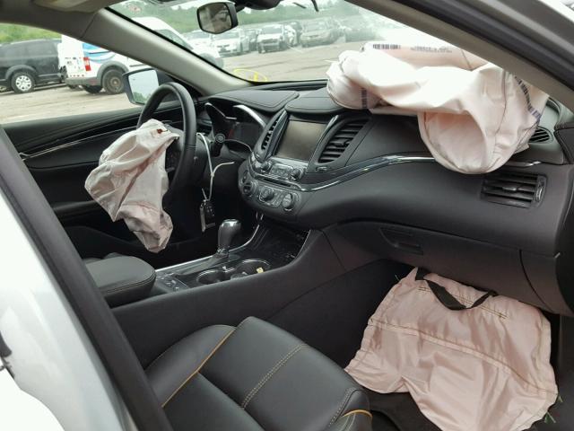 2G1125S35J9146560 - 2018 CHEVROLET IMPALA PRE ნაცრისფერი ფოტო 5