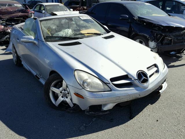 WDBWK56F86F081069 - 2006 MERCEDES-BENZ SLK 350 SILVER photo 1