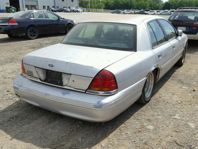 2FAFP73W8XX102209 - 1999 FORD CROWN VICT SILVER photo 4
