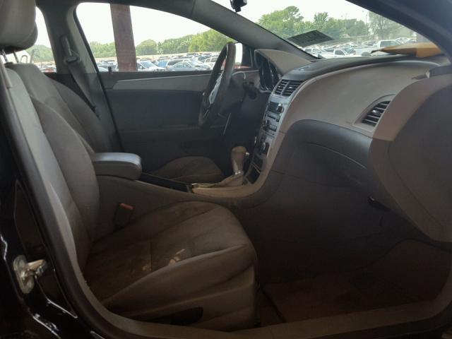 1G1ZB5E05CF245717 - 2012 CHEVROLET MALIBU LS Qara foto 5