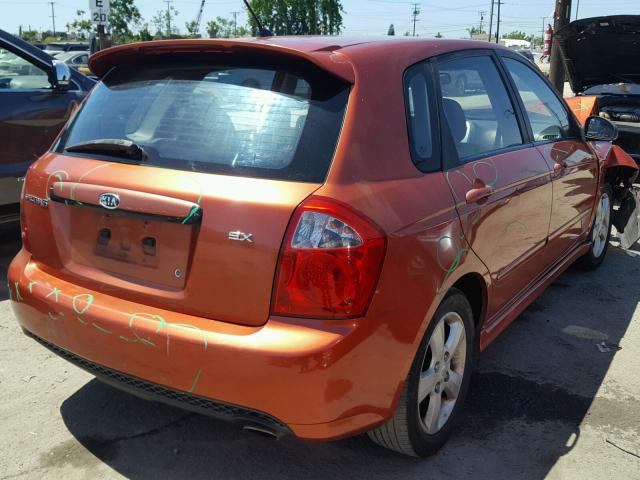 KNAFE162185018562 - 2008 KIA SPECTRA5 5 ORANGE photo 4