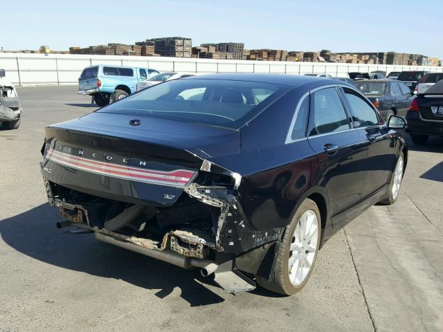 3LN6L2LU6FR608797 - 2015 LINCOLN MKZ HYBRID BLACK photo 4