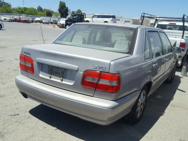 YV1LS55A7X1588287 - 1999 VOLVO S70 SILVER photo 4