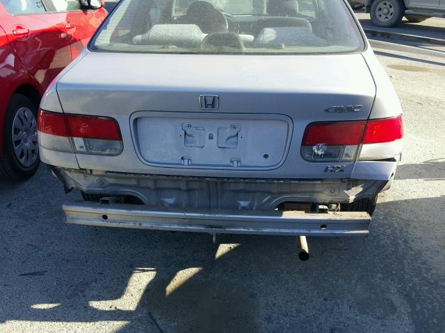 1HGEJ7123YL121726 - 2000 HONDA CIVIC HX SILVER photo 9