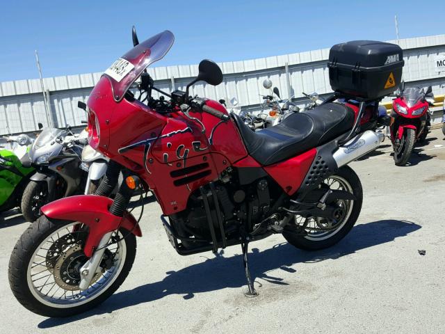 SMT385DH4WJ055994 - 1998 TRIUMPH MOTORCYCLE TIGER RED photo 2