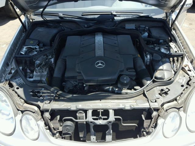 WDBUH83J44X120215 - 2004 MERCEDES-BENZ E 500 4MAT SILVER photo 7