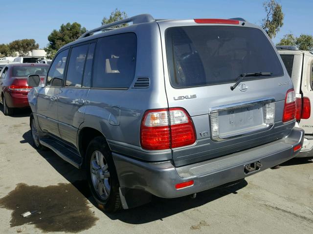 JTJHT00W933532989 - 2003 LEXUS LX 470 SILVER photo 3