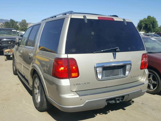 5LMFU28R54LJ37056 - 2004 LINCOLN NAVIGATOR GOLD photo 3