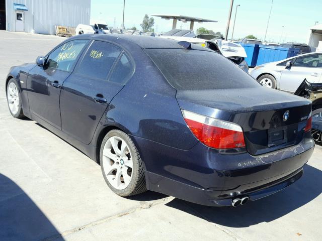 WBANB33545CN68117 - 2005 BMW 545 I BLUE photo 3