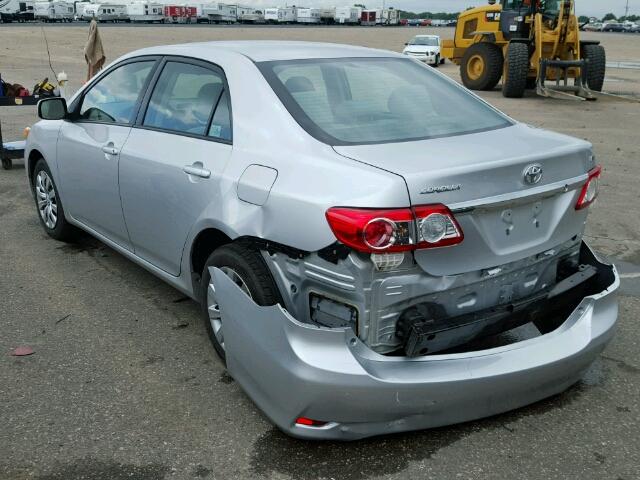 5YFBU4EE3CP069512 - 2012 TOYOTA COROLLA BA SILVER photo 3