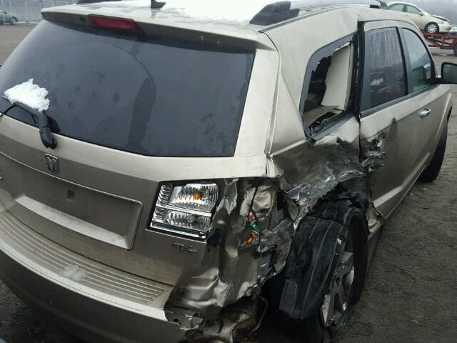 3D4GH67V39T247981 - 2009 DODGE JOURNEY R/ GOLD photo 4