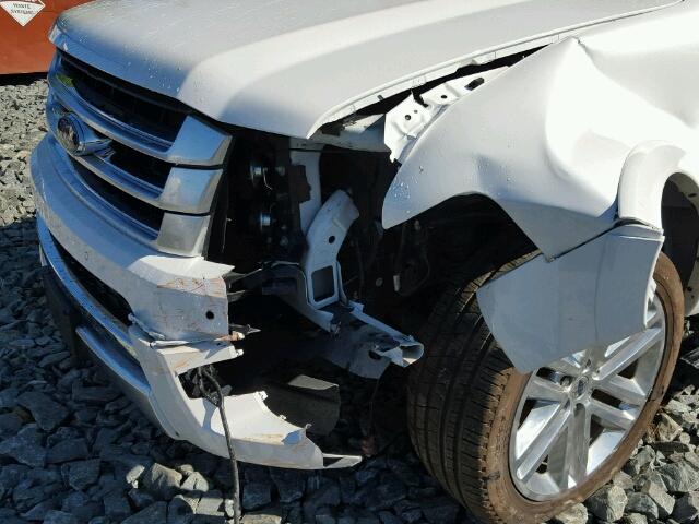 1FMJU1MT2HEA67504 - 2017 FORD EXPEDITION WHITE photo 9