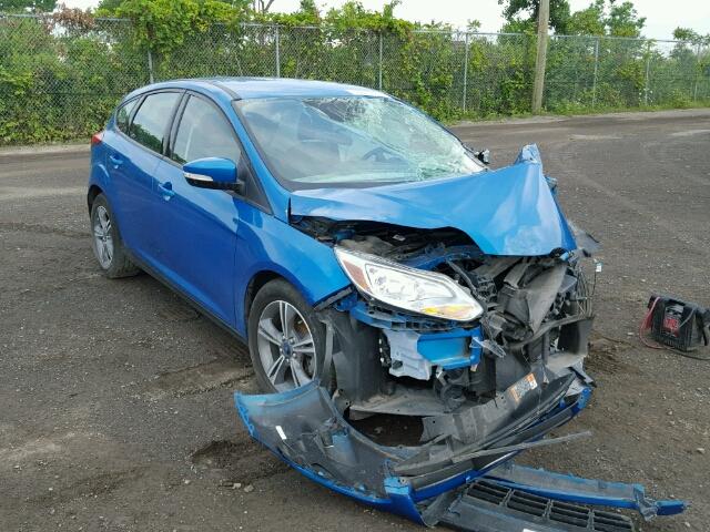 1FADP3K29EL328204 - 2014 FORD FOCUS SE BLUE photo 1