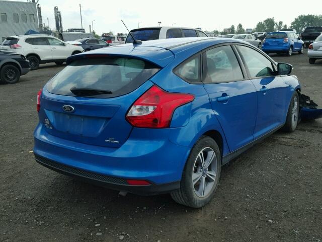 1FADP3K29EL328204 - 2014 FORD FOCUS SE BLUE photo 4