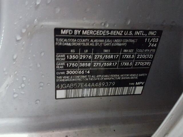 4JGAB57E44A489379 - 2004 MERCEDES-BENZ ML 350 SILVER photo 10