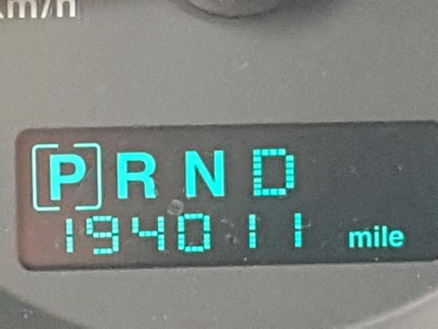 1J8HG48N76C198498 - 2006 JEEP COMMANDER თეთრი ფოტო 8