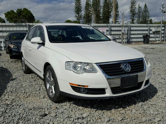 WVWJK73C69P004457 - 2009 VOLKSWAGEN PASSAT TUR WHITE photo 1