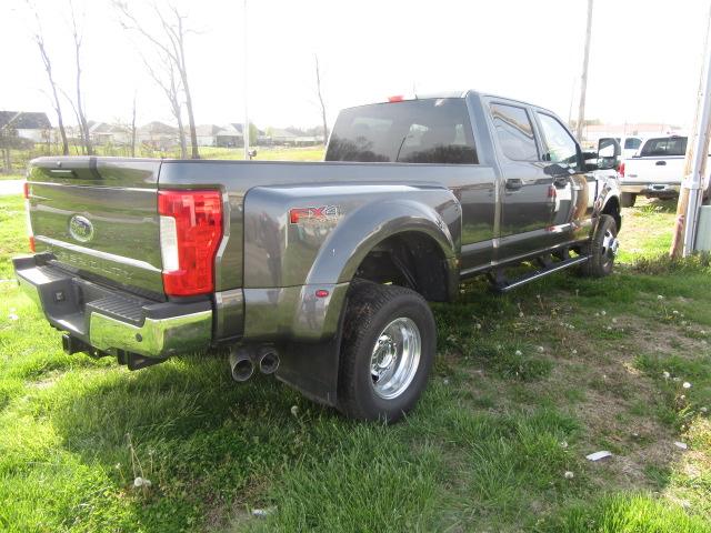 1FT8W3DT1HEC61708 - 2017 FORD F350 SUPER GRAY photo 8