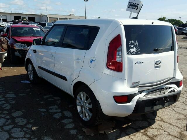 KNDJT2A52D7773048 - 2013 KIA SOUL WHITE photo 3