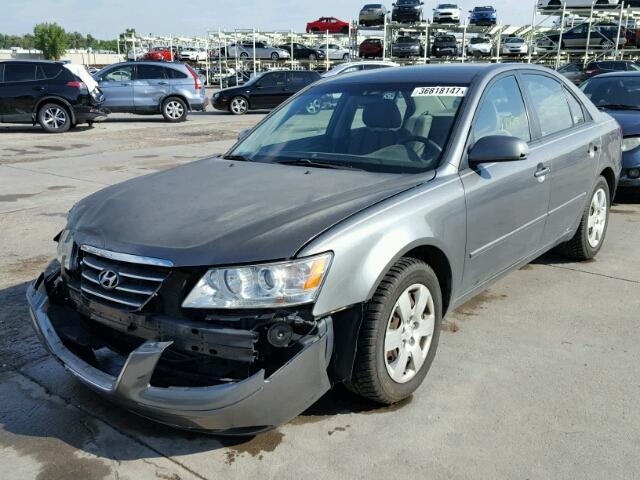 5NPET4AC9AH628589 - 2010 HYUNDAI SONATA GLS GRAY photo 2