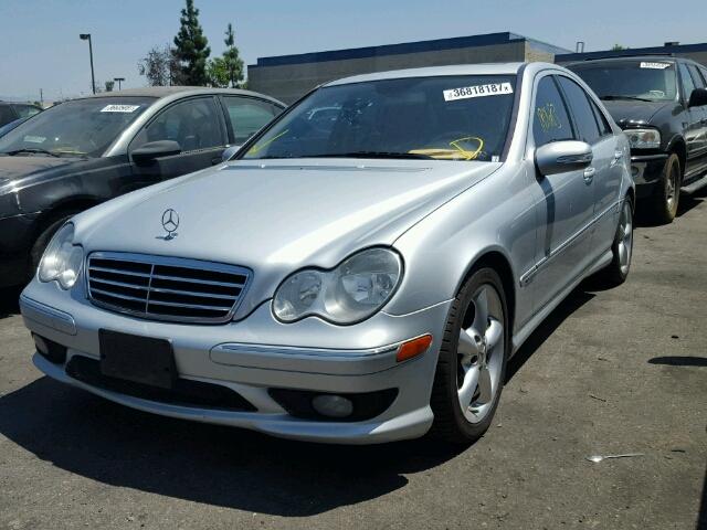 WDBRF52H26F809400 - 2006 MERCEDES-BENZ C GENERATI SILVER photo 2