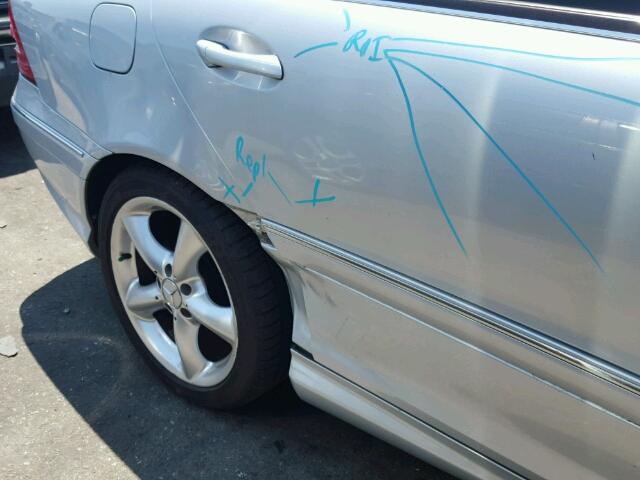 WDBRF52H26F809400 - 2006 MERCEDES-BENZ C GENERATI SILVER photo 9