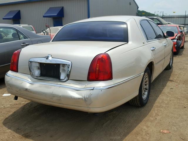 1LNHM83W61Y723243 - 2001 LINCOLN TOWN CAR C CREAM photo 4