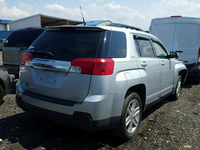 2CTFLTEC1B6220834 - 2011 GMC TERRAIN SL SILVER photo 4