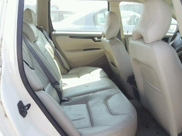 YV1SW61R322250342 - 2002 VOLVO V70 أبيض صورة 6