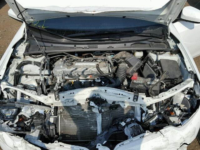 2T1BURHE2GC620592 - 2016 TOYOTA COROLLA L WHITE photo 7