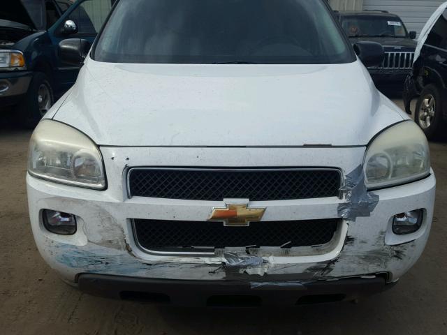 1GNDV23L56D215385 - 2006 CHEVROLET UPLANDER L თეთრი ფოტო 9