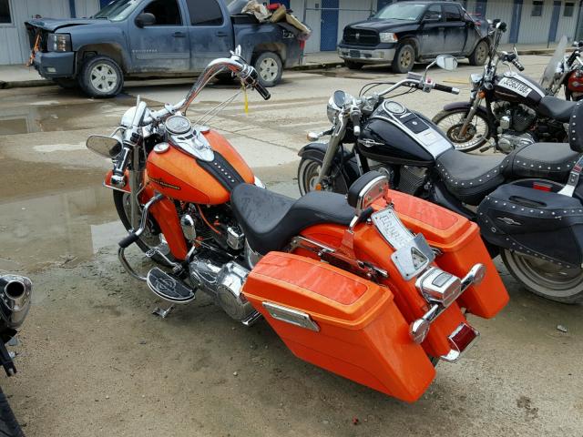 1HD1BWV11CB015875 - 2012 HARLEY-DAVIDSON FLSTC HERI ORANGE photo 3