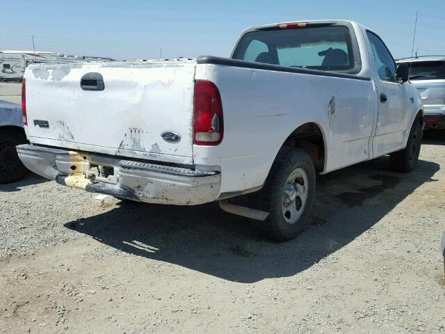 1FTRF17W5YKA42167 - 2000 FORD F150 WHITE photo 4