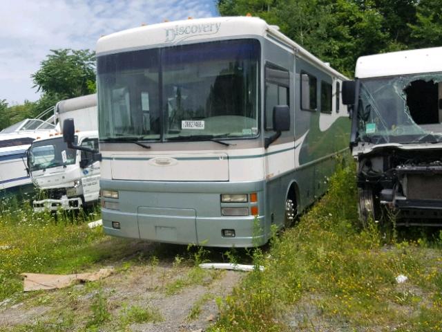 4UZ6XFBA7YCH31063 - 2000 FREIGHTLINER CHASSIS X GREEN photo 2