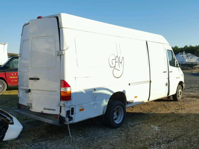 WD0PD544265941840 - 2006 DODGE SPRINTER WHITE photo 4